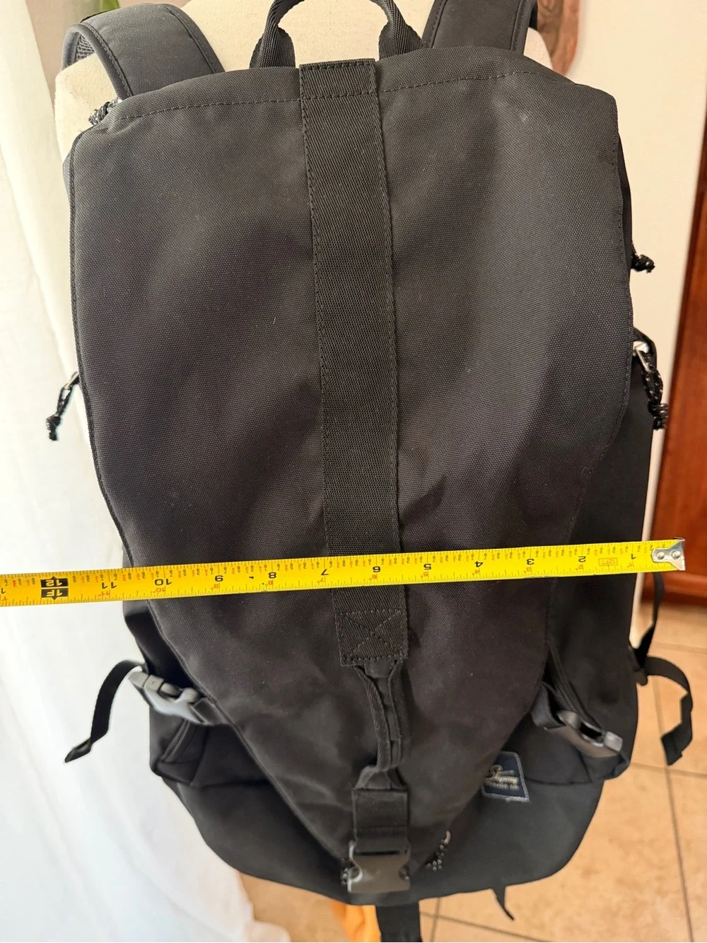 Skyway Rainier Weekender 43L Black Travel Backpack Laptop Carry-On